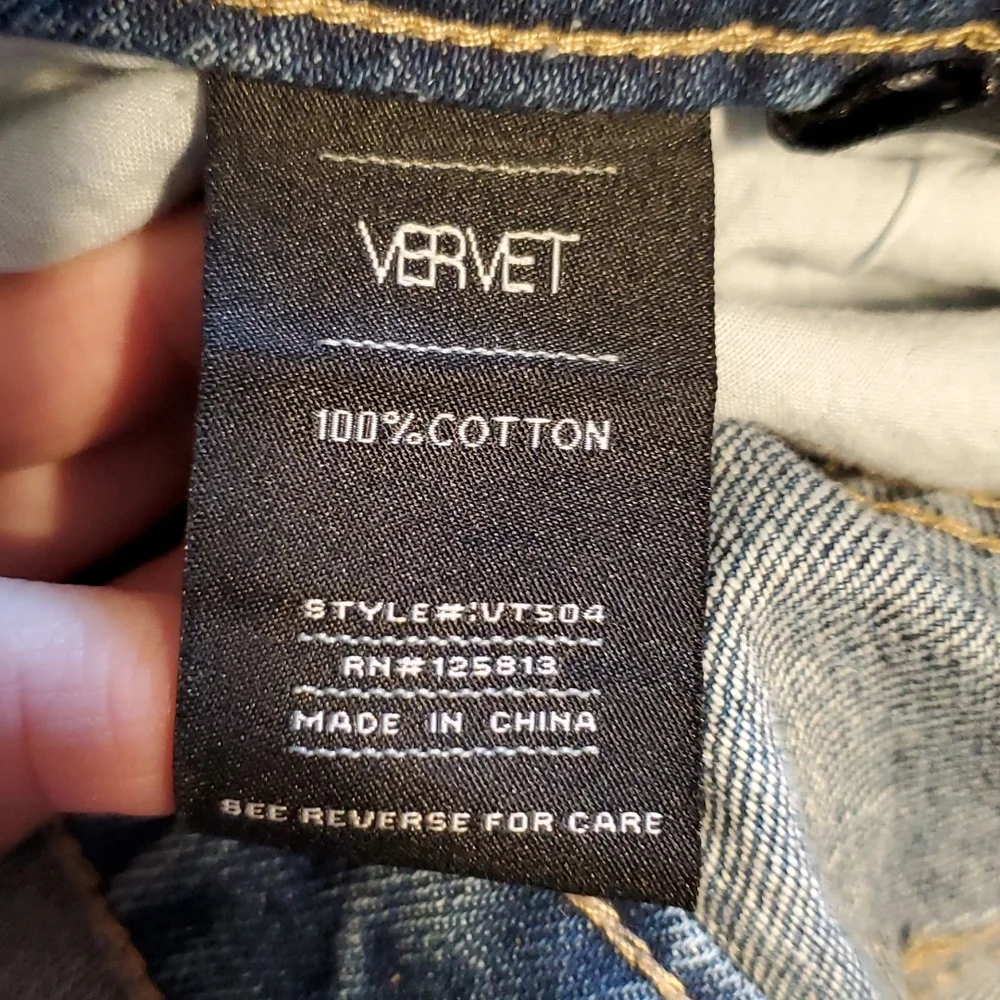 Vervet Jeans - Picture 13 of 14